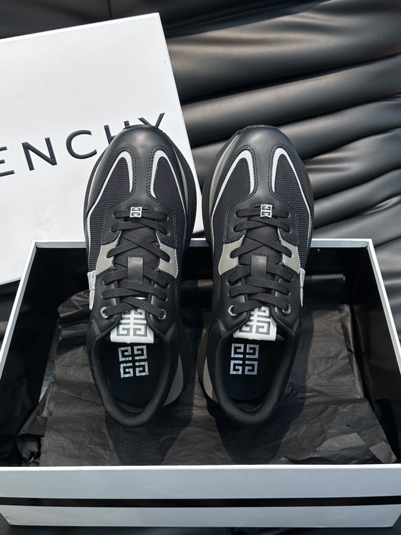 Givenchy Sneakers